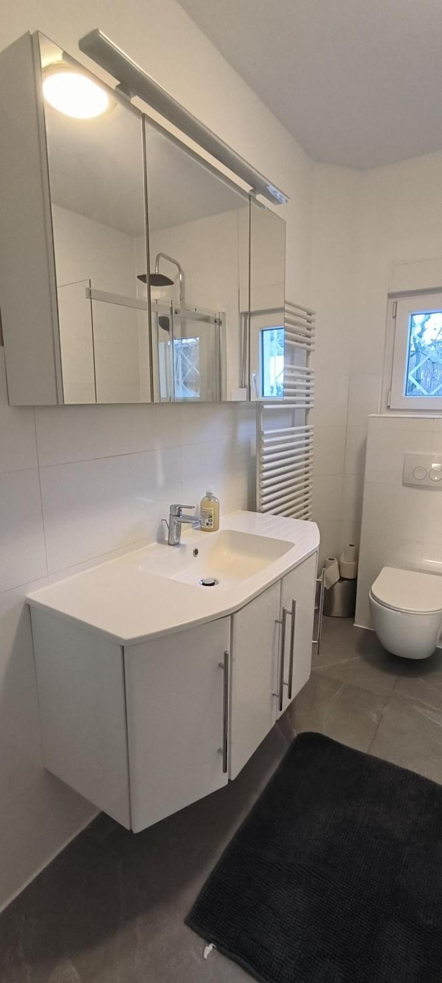 Schoene Und Optimal Gelegene Wohnung Weisskirchen מראה חיצוני תמונה